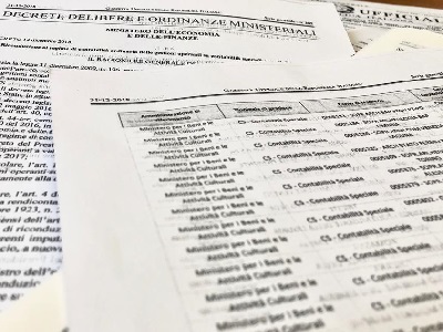 decreti, delibere, ordinanze