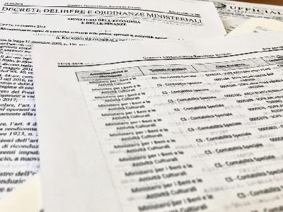 decreti, delibere, ordinanze