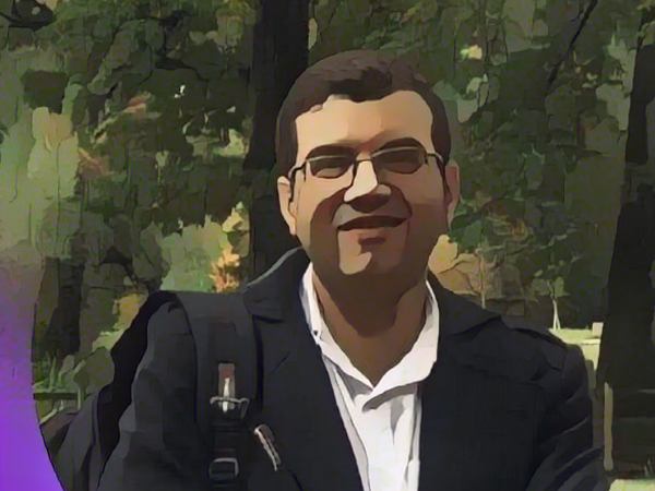 Mohammad Abedini Nahafabadi , l'uomo estradato in Iran (Immagine LinkedIn modificata con Canva)