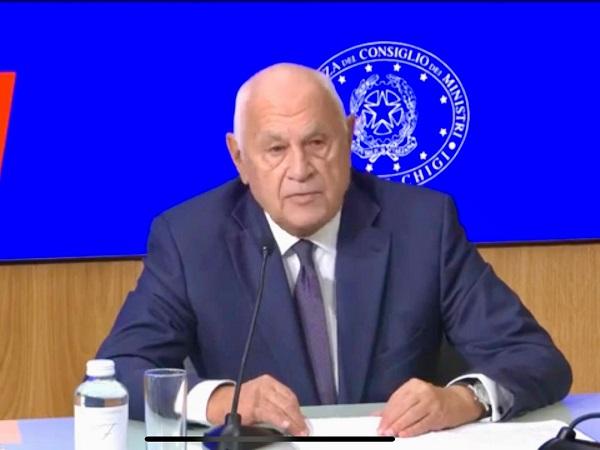 IA, nuovo reato. Nordio: &ldquo;Prevedere oltre che prevenire&rdquo;