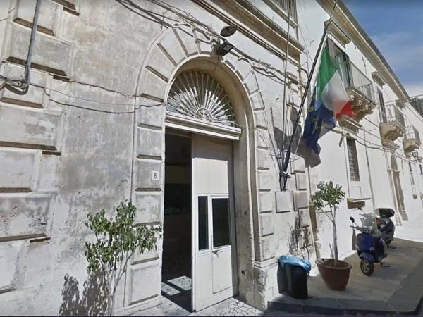 Casa di reclusione di Noto_entrata (Credit: Tutto su Noto/Facebook)