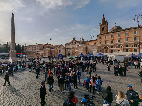 Citt&agrave; della Legalit&agrave; 2025 Polizia Penitenziaria in piazza del Popolo (Credit: Ministero della Giustizia)
