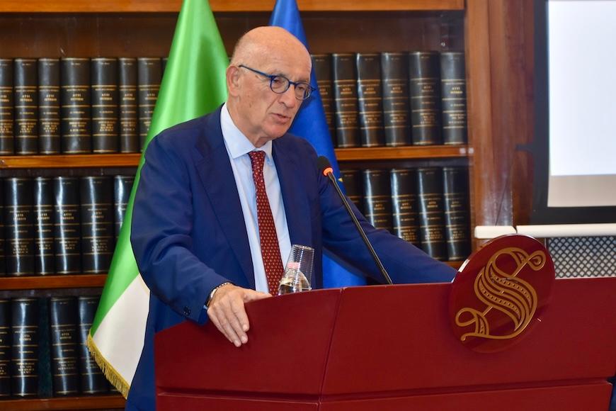 Convegno Giustizia inclusiva, il viceministro Francesco Paolo Sisto