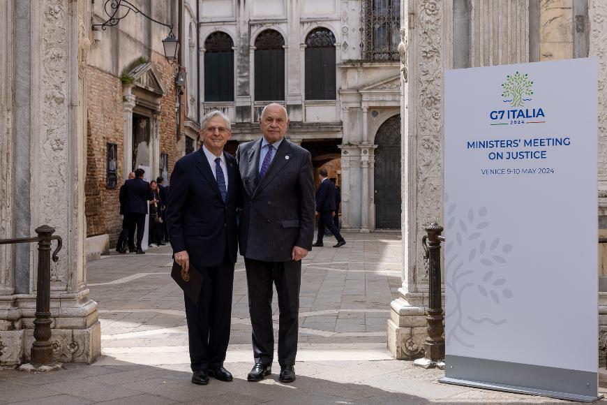 G7 Italia Venezia Handshakes - ph Nicholas Berardo-3
