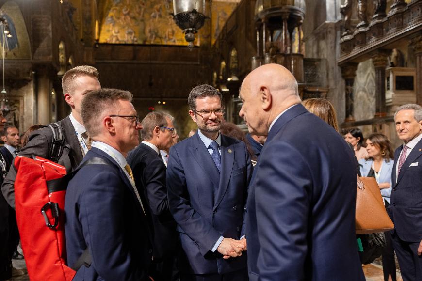 G7 Italia Venezia visita basilica - ph Nicholas Berardo-23