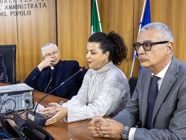 Monsignor Orazio Francesco Piazza Vescovo di Viterbo - Chiara Frontini Sindaca di Viterbo