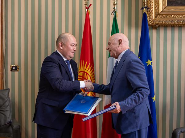 Kirghizistan 090626
