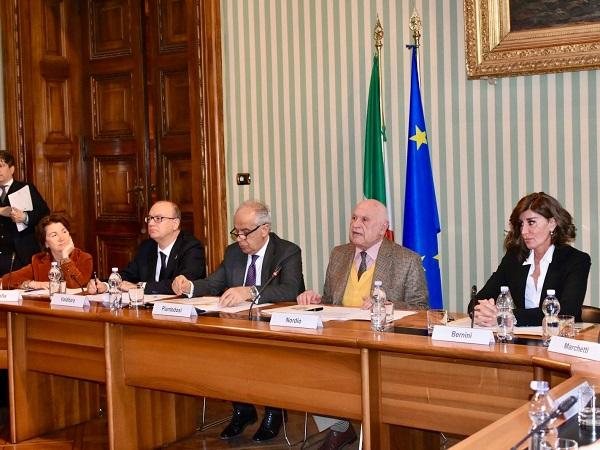 Firma del protocollo "liberi di scegliere"
