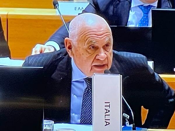 Nordio al Gai, &ldquo;traffico di migranti viola diritto e dignit&agrave;&rdquo;