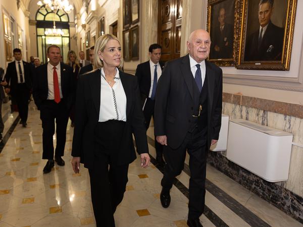 Carlo Nordio e Pam Bondi Attorney General degli Stati Uniti
