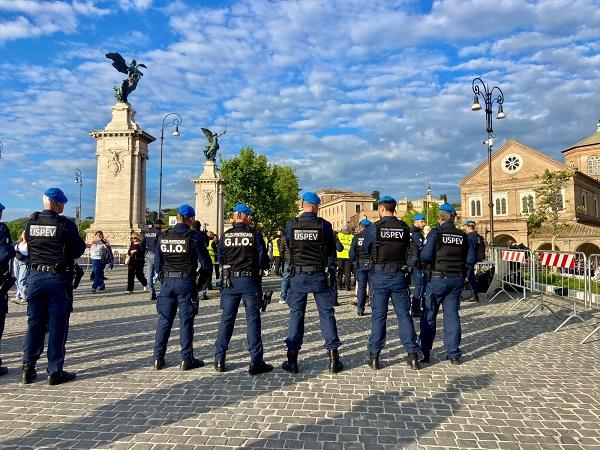 Roma al centro del mondo per Papa Francesco, Penitenziaria in prima linea