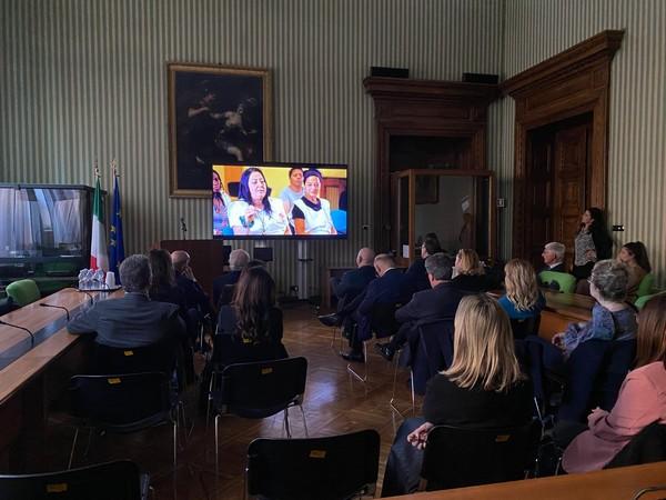 &lsquo;Together&rsquo;, un documentario sulla salute delle donne ristrette