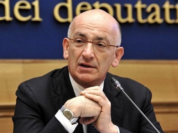 Il viceministro della Giustizia, Francesco Paolo Sisto. (Credit: Fnsi)