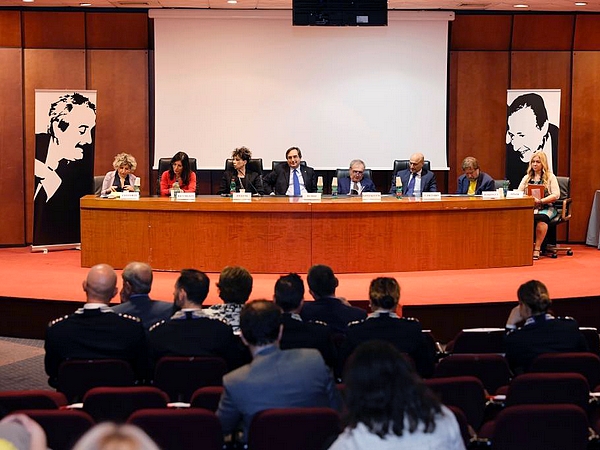 Testimoni Capaci: l'apertura nell'aula magna della Scuola 
