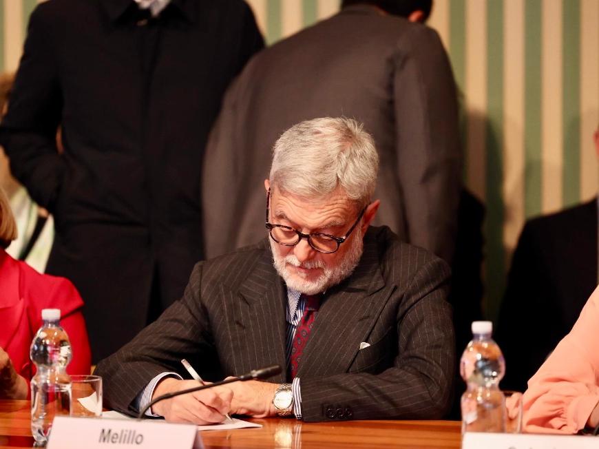 Firma del protocollo "liberi di scegliere"