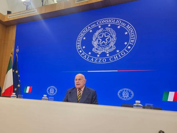 Il ministro Carlo Nordio in conferenza stampa dopo il Consiglio dei ministri (foto Ministero della Giustizia)