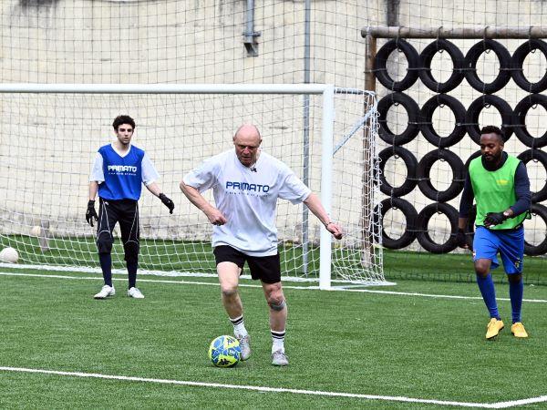 Como, in carcere un nuovo campo di calcio