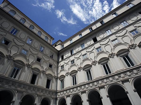 Cortile di Palazzo Chigi