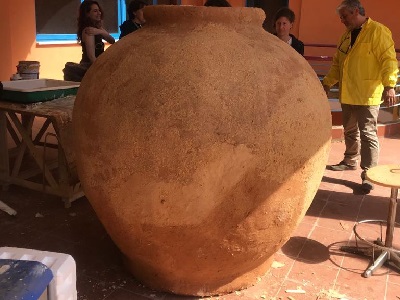 La Giara di cartapesta 