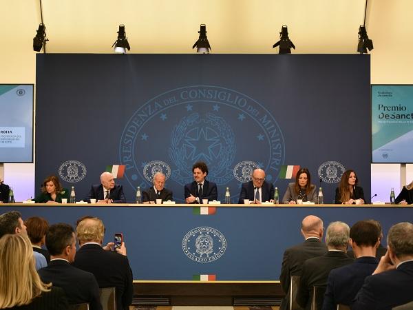 Nordio alla presentazione del premio De Sanctis 2025